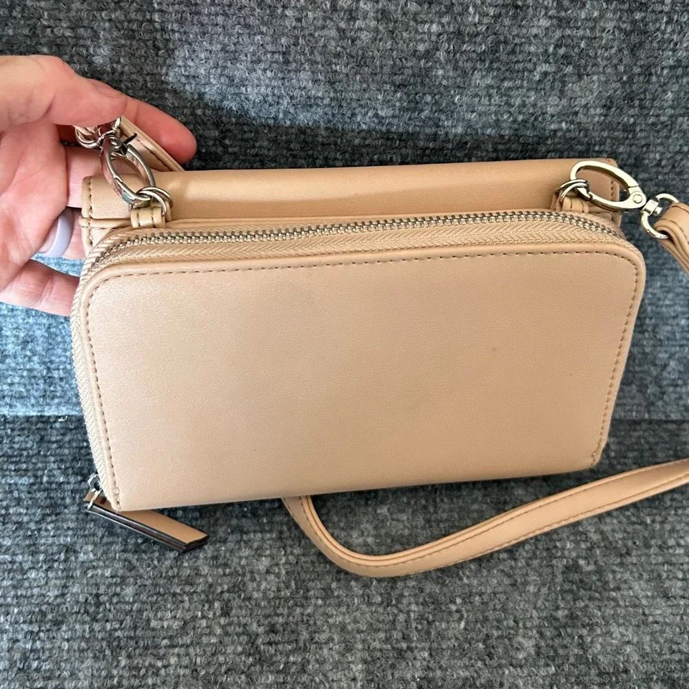 Nine West Tan Faux Leather Crossbody Wallet Bag Silver Tone Hardware